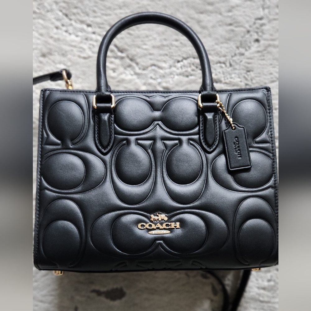 Maggie Small Tote Bag In Signature Leather